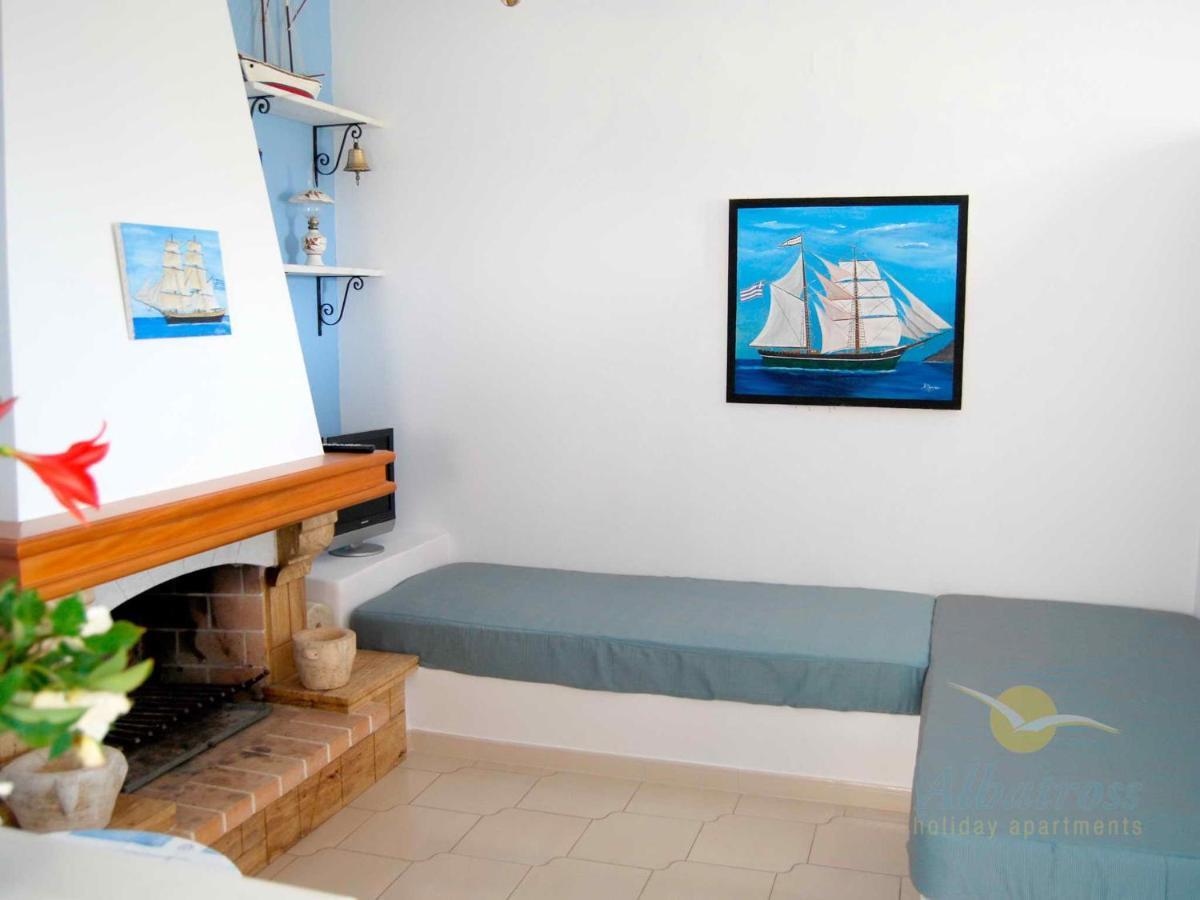 Albatross Holiday Apartments Agios Sostis  Eksteriør bilde